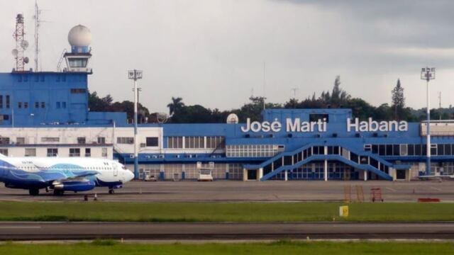 Aeropuerto Internacional José Martí en La Habana, Cuba. Accidente.