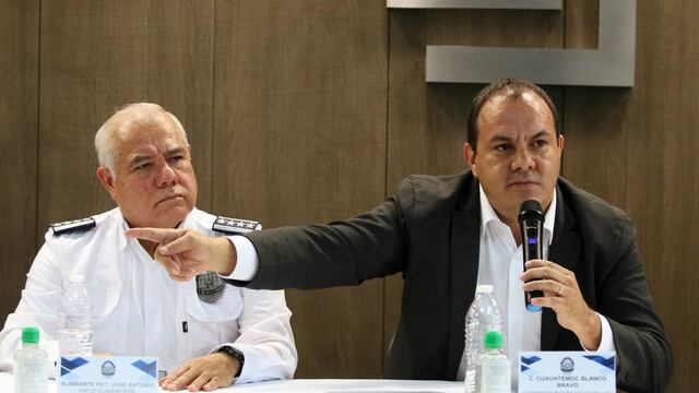 Conferencia de Cuauhtémoc Blanco