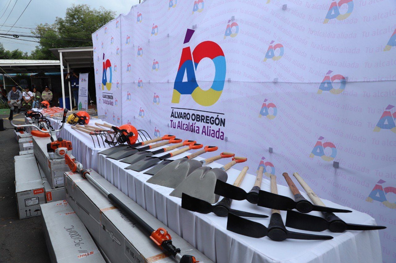 Lía Limón destinó casi 1 millón y medio de pesos en herramientas para que trabajadores de Parques y Jardines puedan llevar a cabo las tareas del mantenimiento.