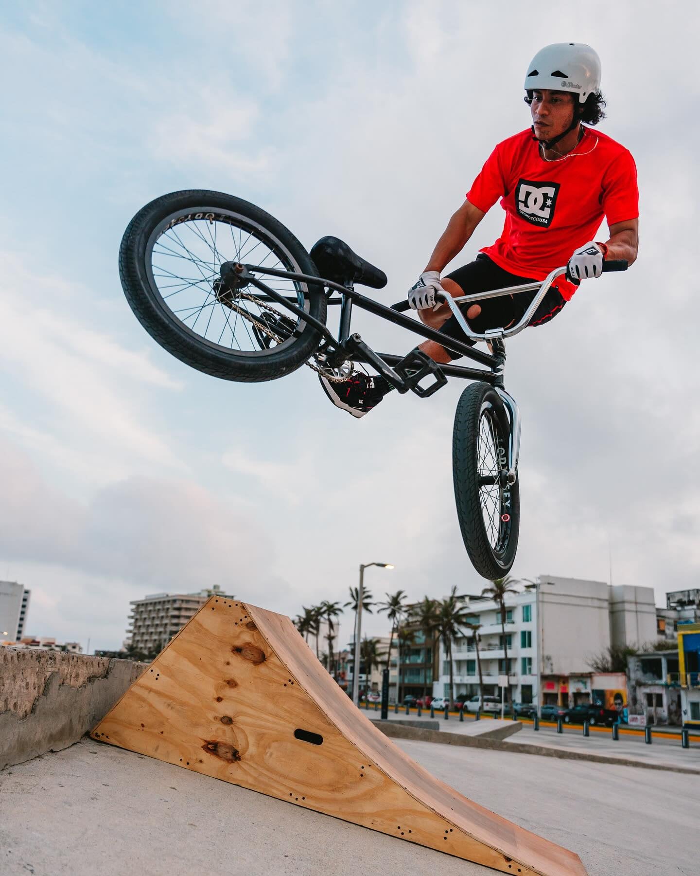 ¿Quién es Irving Acosta? Atleta, biker y ex participante de Exatlón México