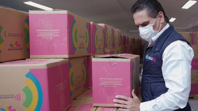 Silvano Aureoles Conejo.