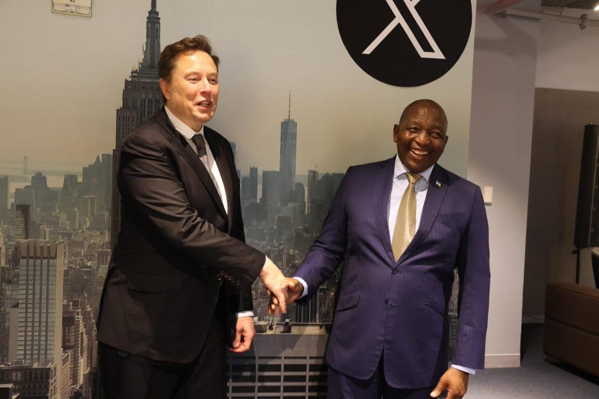 Elon Musk y el primer ministro de Lesoto