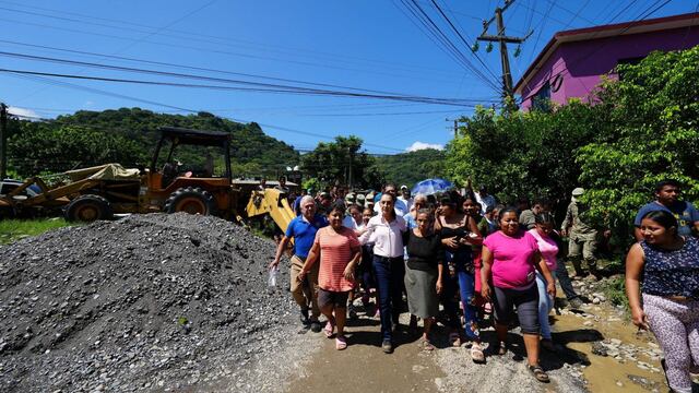 Claudia Sheinbaum anunció brigadas, censos y puentes aéresos dn Veracruz, Puebla y más