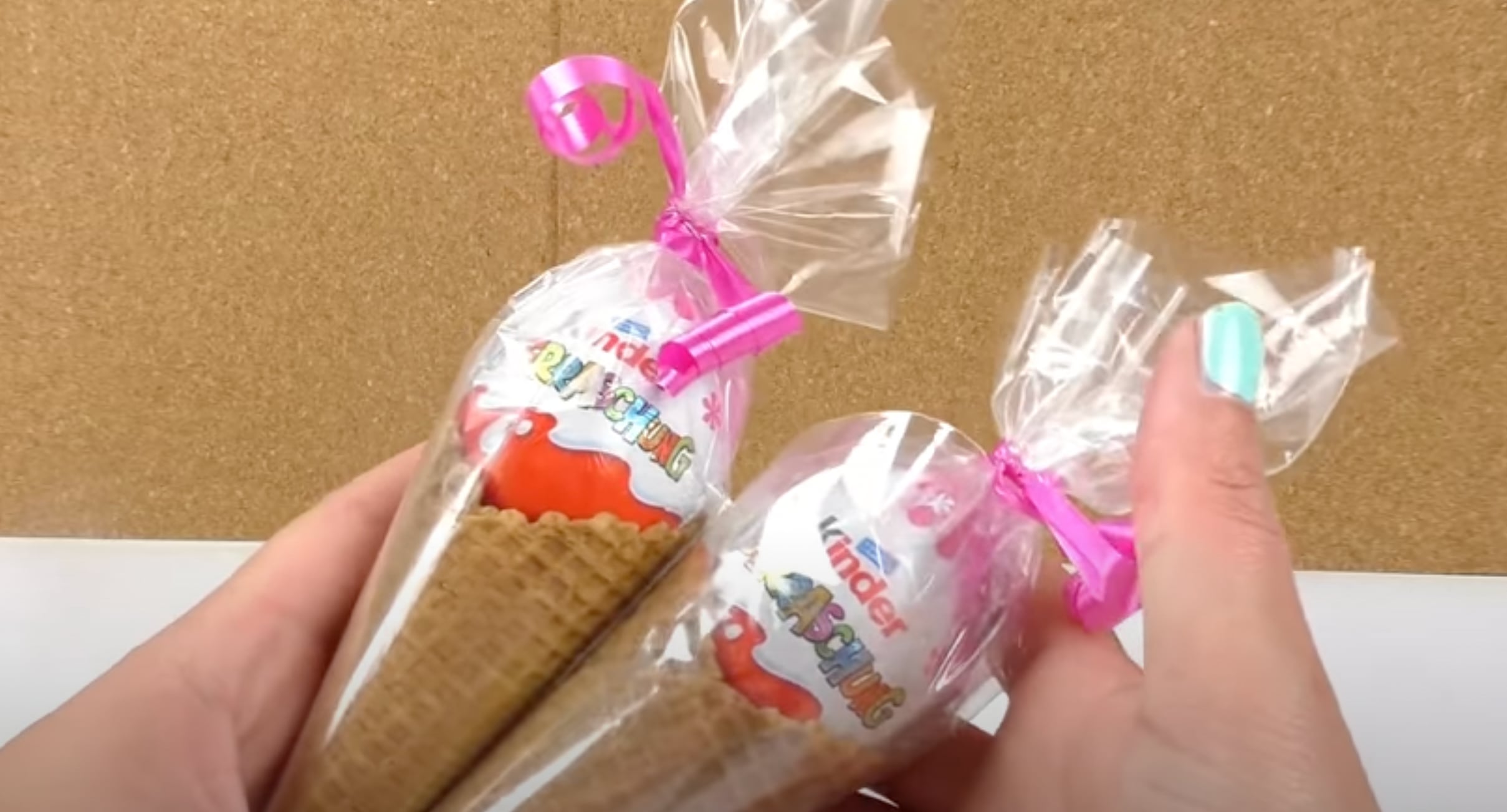 Huevo Kinder Helado