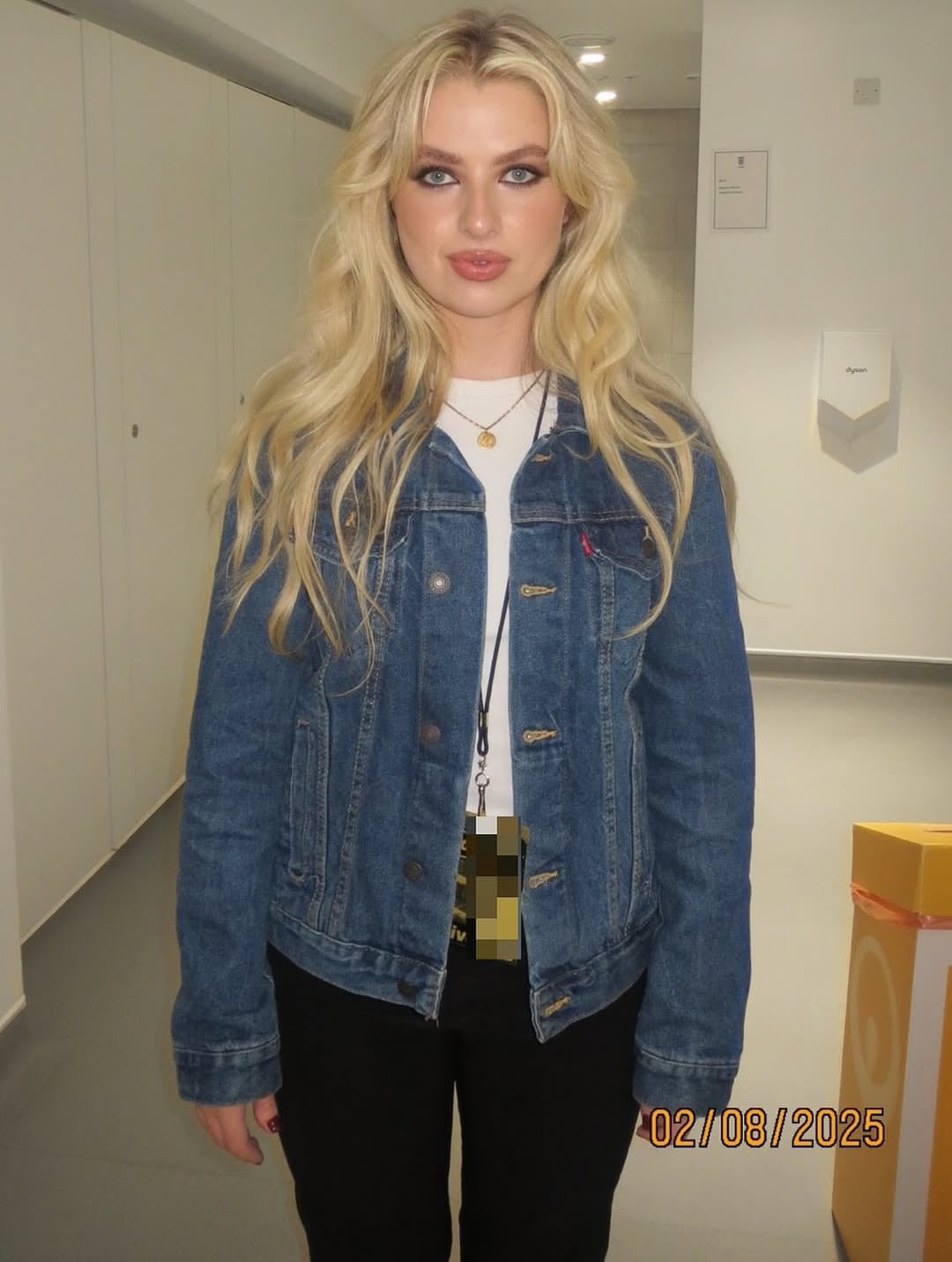Anaïs Gallagher
