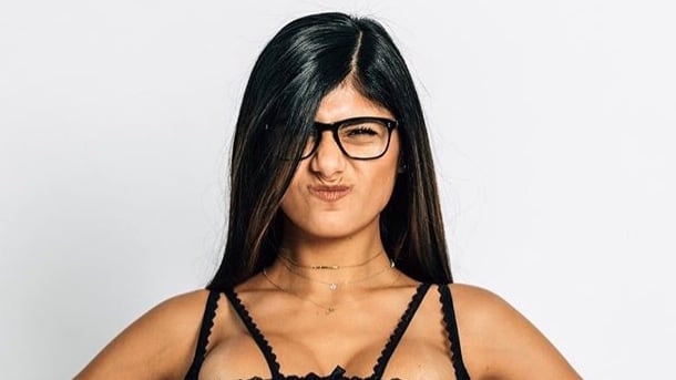 Encuentran a la versión ‘mini’ de Mia Khalifa