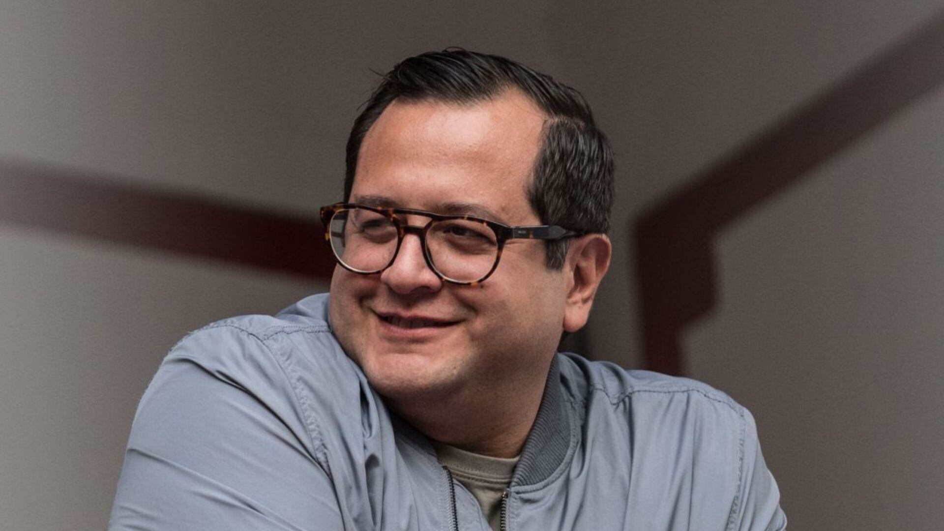 José Ramón López Beltrán advierte de fraude en Facebook con supuestas inversiones