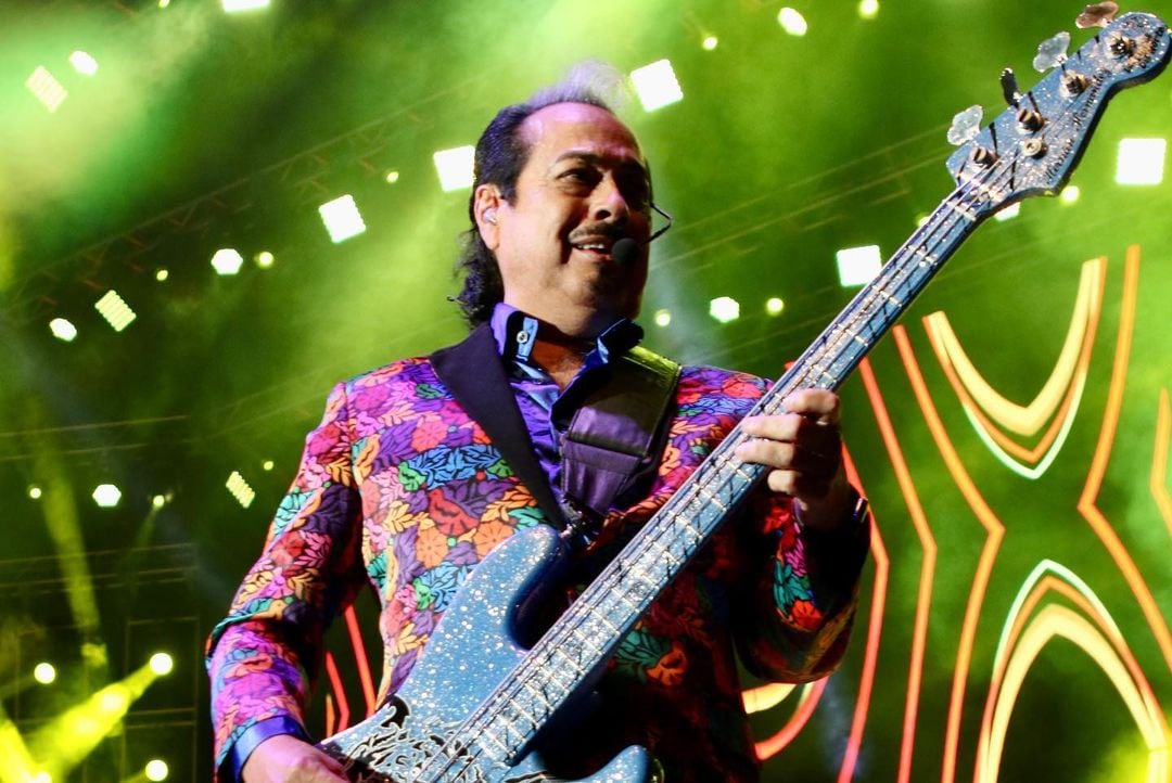 Los Tigres del Norte rinden homenaje a Vicente Fernández en su concierto en el Auditorio Nacional