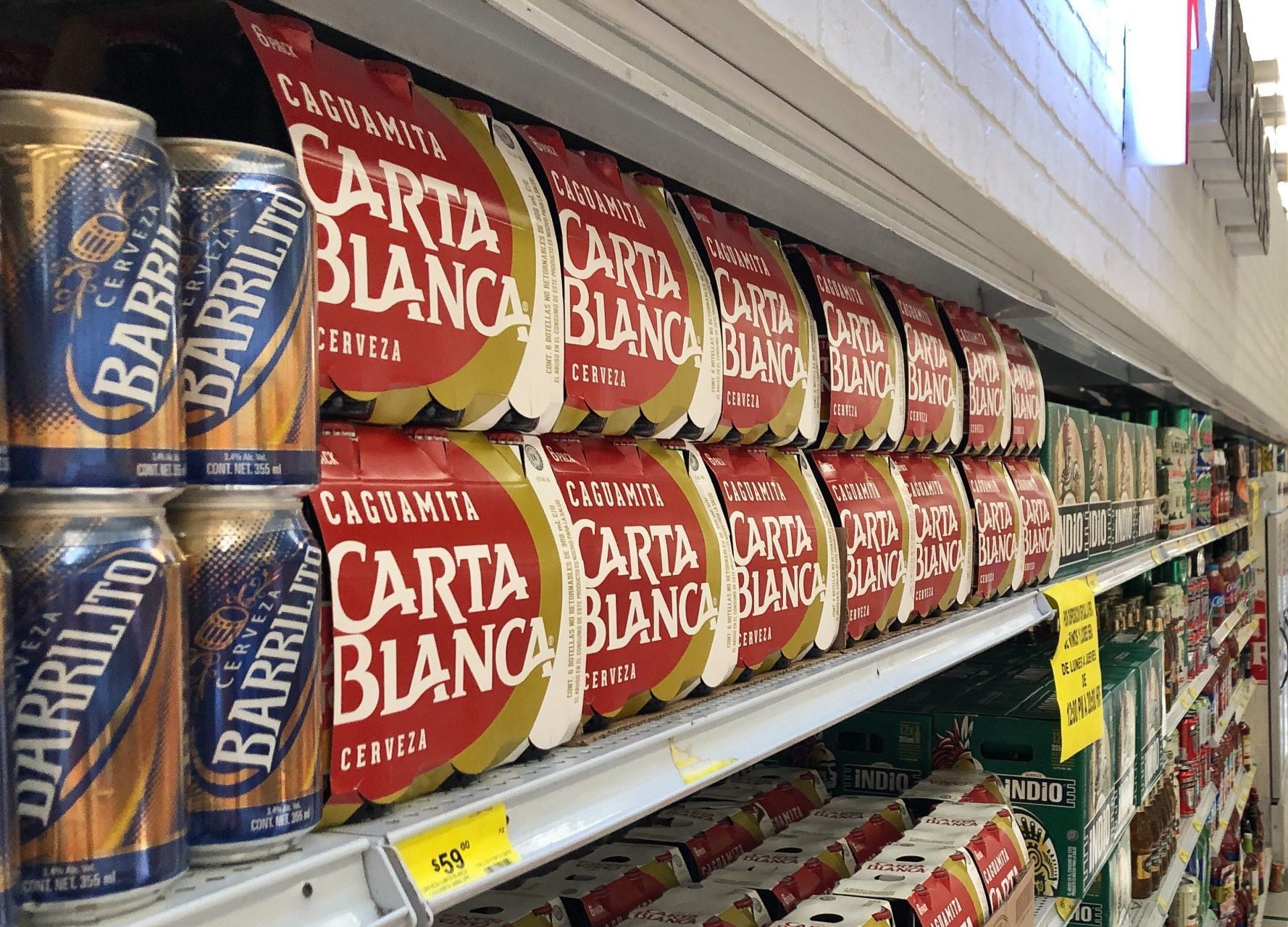 Cerveza Carta Blanca