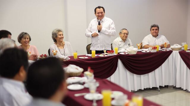 Ex alcaldes del PAN se suman a proyecto de “Huacho” Díaz Mena