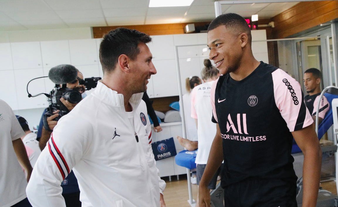 Mbappé y Messi
