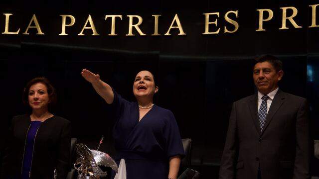 Mónica Fernández fue elegida con 110 votos a favor