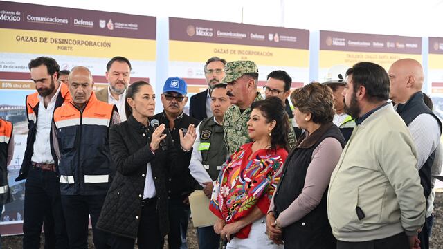Claudia Sheinbaum supervisó obras del Trolebús Elevado