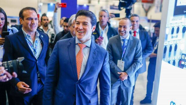 El precandidato de Movimiento Ciudadano a la presidencia de la República, Samuel García, ofreció la conferencia "Agua y Futuro: El desafío de Nuevo León"