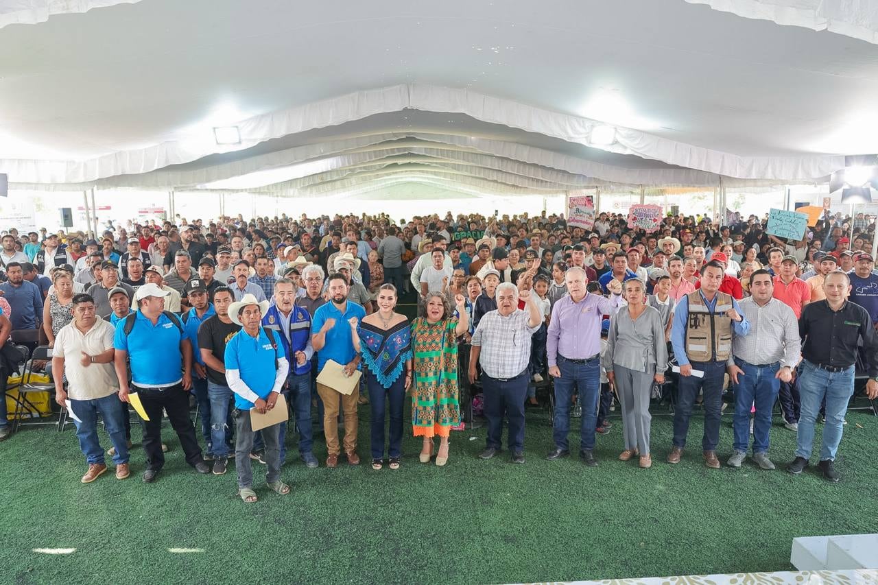 Evelyn Salgado impulsa proyectos para mejorar la calidad de vida en comunidades rurales de Guerrero