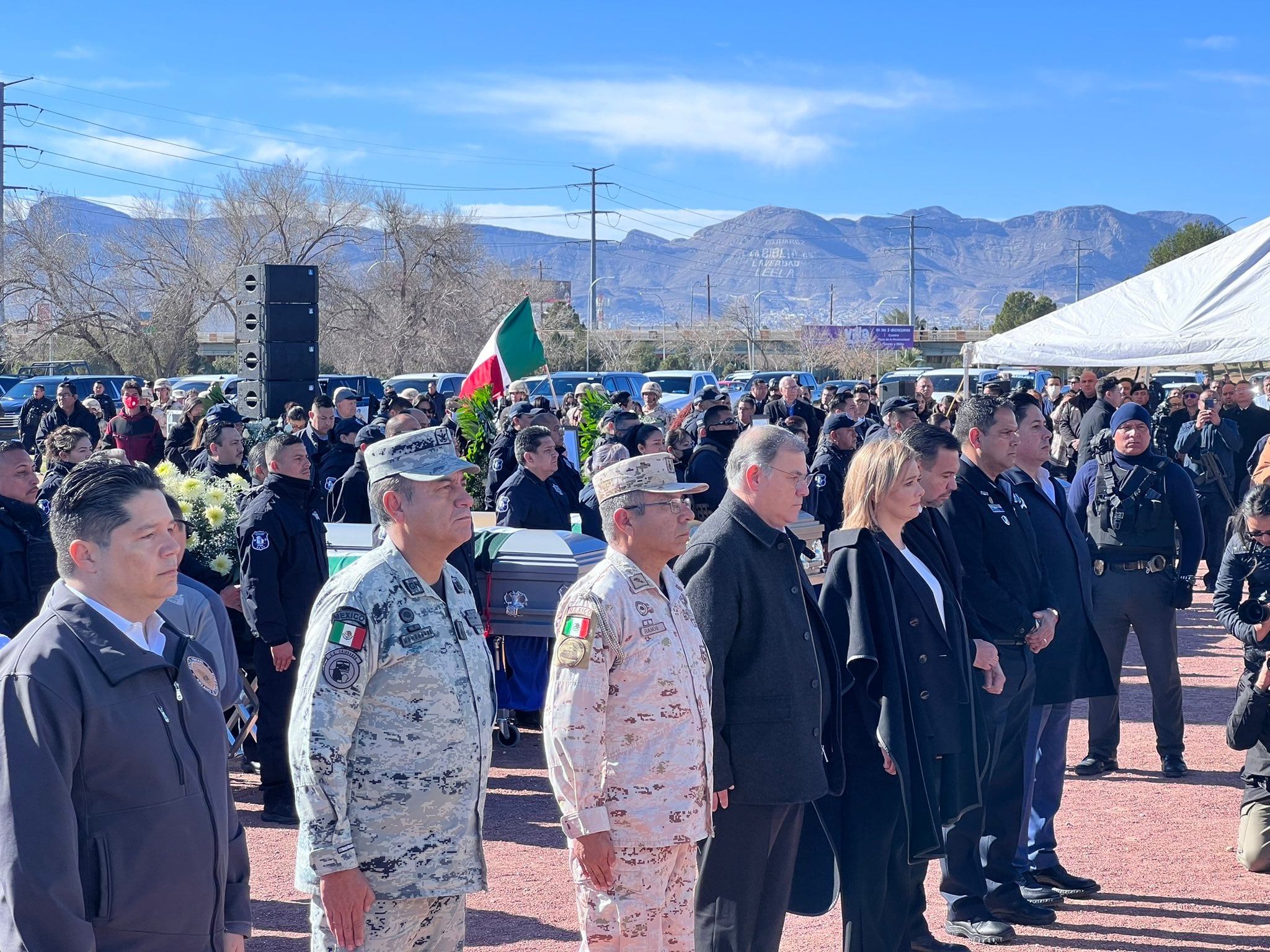 Despiden con honores a 10 custodios asesinados tras fuga de internos del Cereso 3 Ciudad Juárez