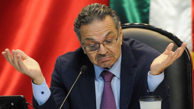 Senadores piden comparecencia de Octavio Romero sobre derrame en el Golfo de México