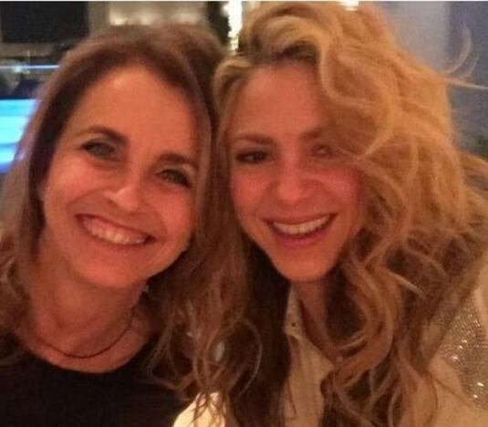 Montserrat Bernabeu y Shakira