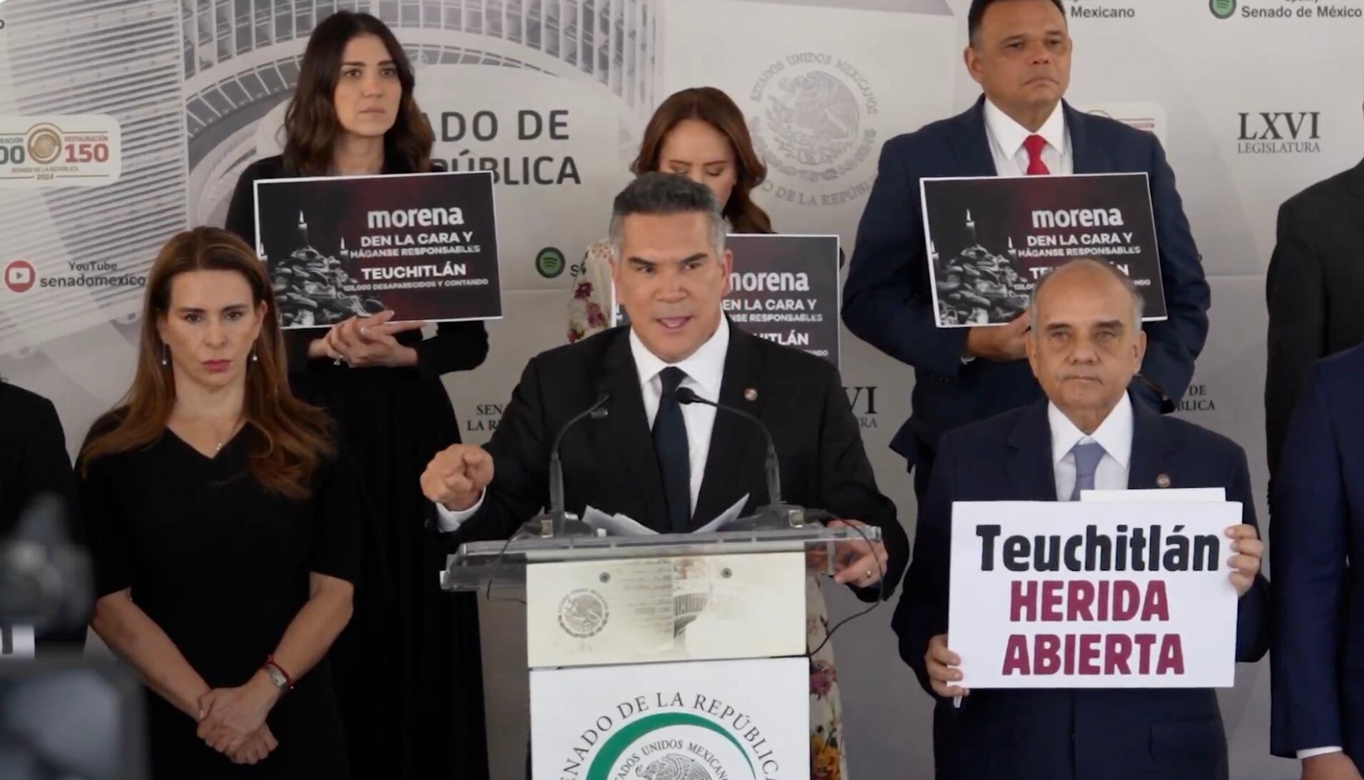 Alejandro Moreno en conferencia de prensa