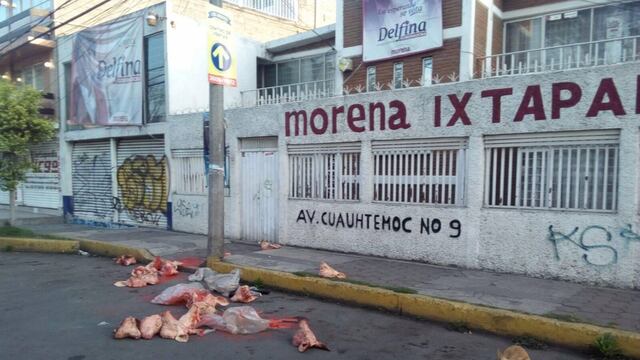Reportan más cabezas de cerdo frente a oficinas de Morena en Edomex