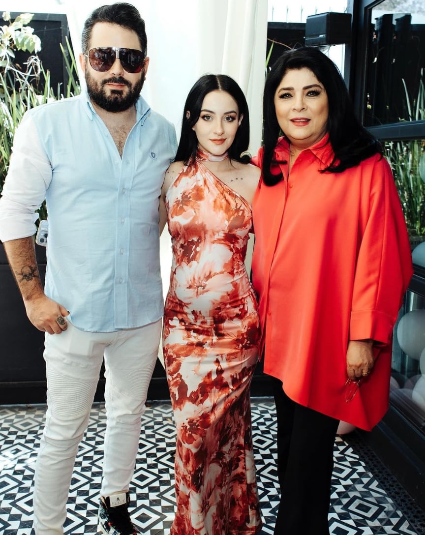 Baby shower de José Eduardo Derbez y Paola Dalay