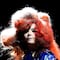 ¿Quién es Björk, la extravagante cantante que lanzó junto a Rosalía una canción dedicada a los salmones?