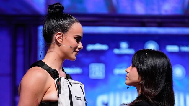 Gala Montes y Alana Flores.