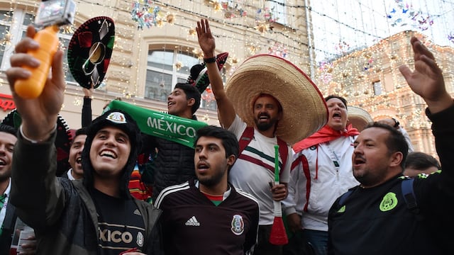 Aficionados mexicanos en Moscú para el Mundial