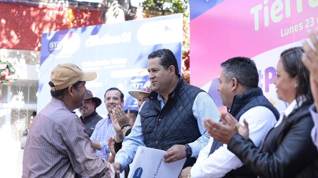 Deigo Sinue de gira en Tierra Blanca