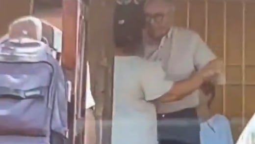 Rubén Rocha Moya reaparece en Badiraguato y así fue captado