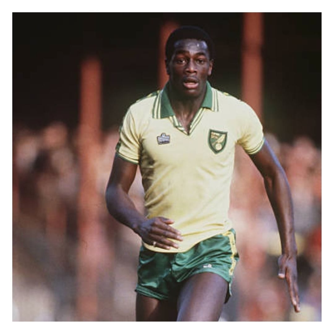 Justin Fashanu, futbolista.