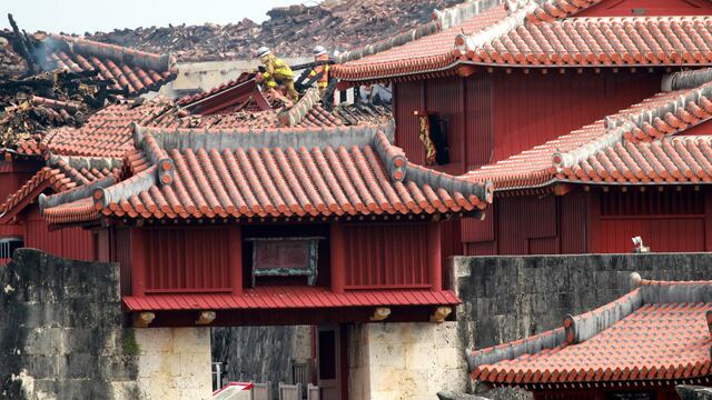 Incendio en el castillo Shuri de Japón