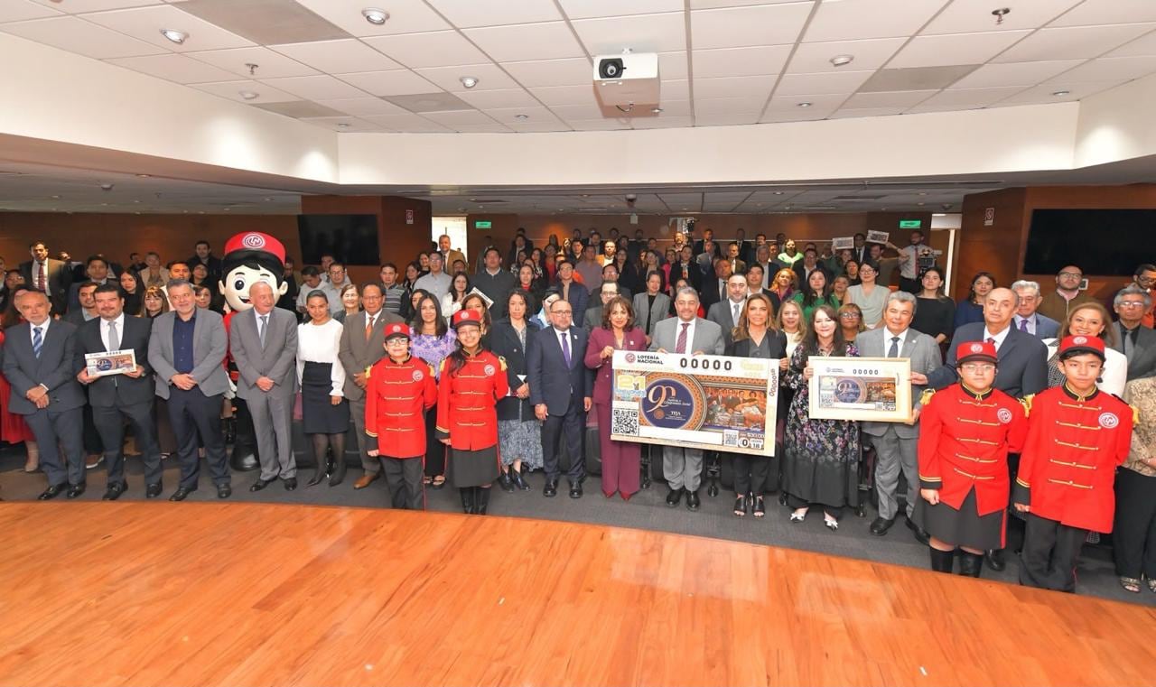Lotería Nacional conmemora 90 años del TFJA.