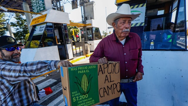 Bloques transportistas en Sinaloa