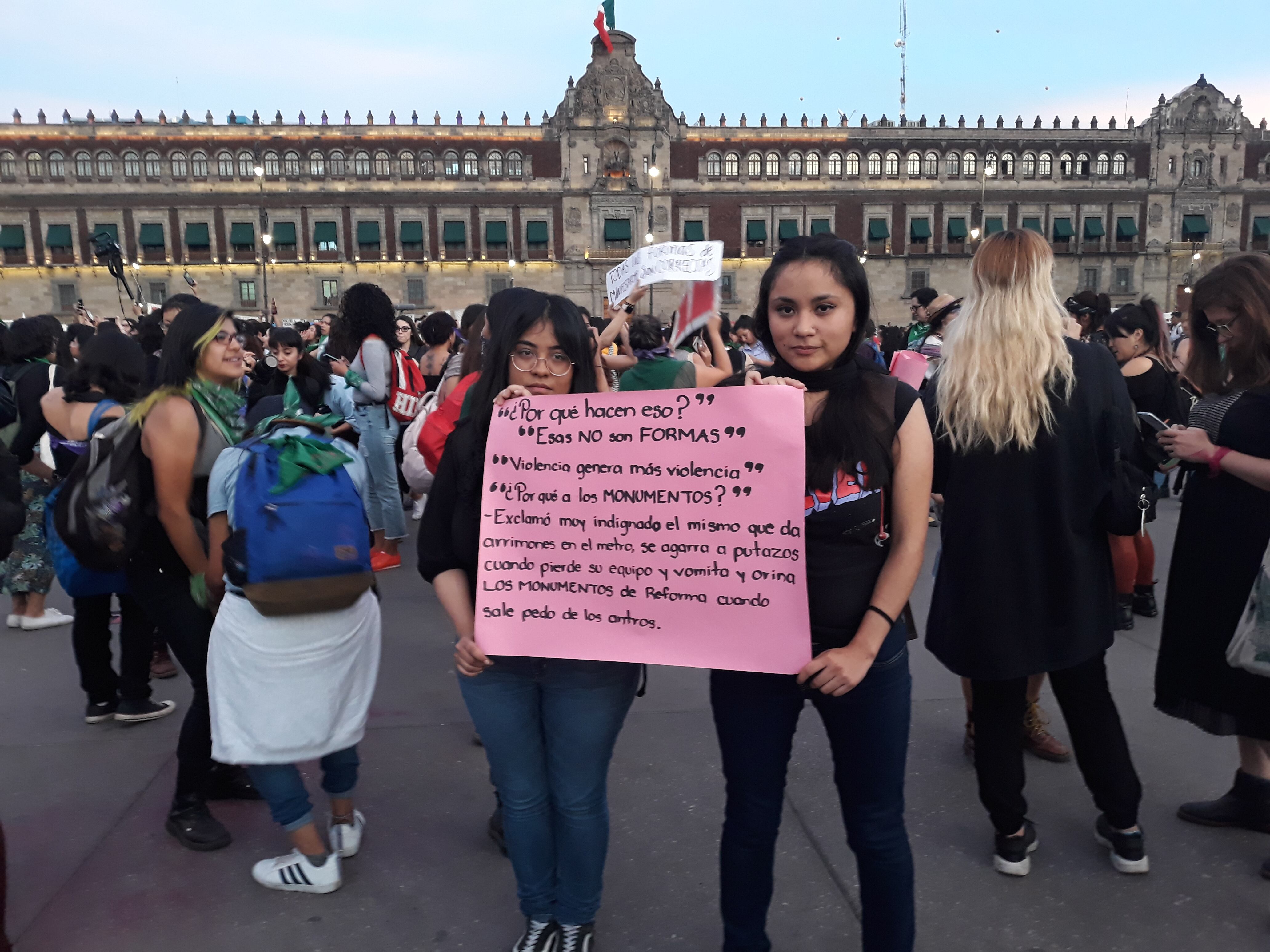 Mujeres en "Un violador en tu camino" CDMX.
