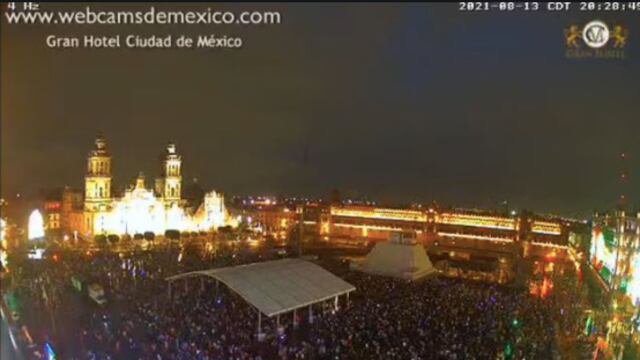 Zócalo durante presentación de maqueta monumental