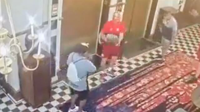 Jugadores del Deportivo Toluca hacen destrozos en hotel; rompen jarrón valuado en 300 mil pesos