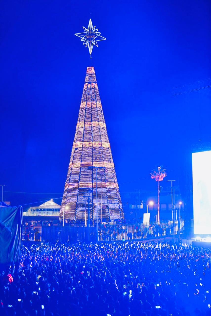 San Luis Potosí celebra con J Balvin inauguración del Festival Navideño 2022