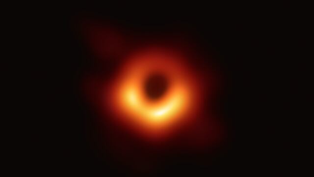 Los científicos han obtenido la primera imagen de un agujero negro.