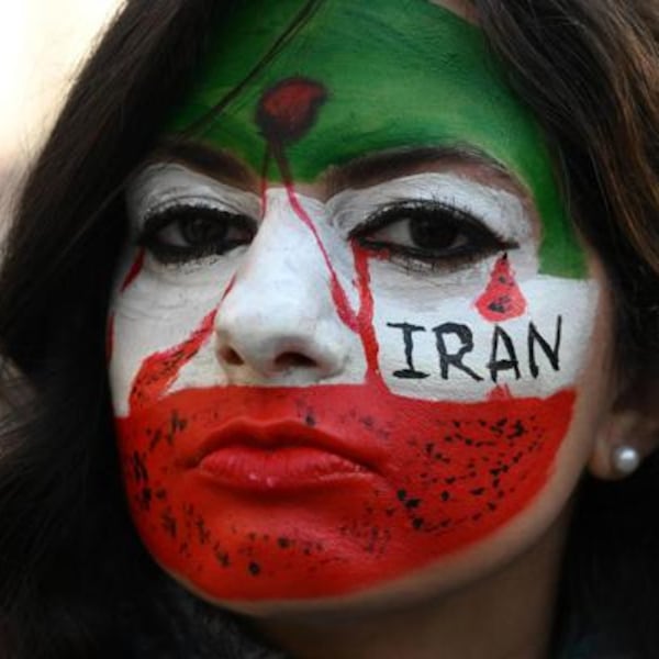 Corte de internet en Irán cumple casi dos semanas y continúa vigente