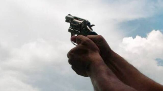 Mala costumbre de algunos ciudadanos de recibir el año con disparos al aire