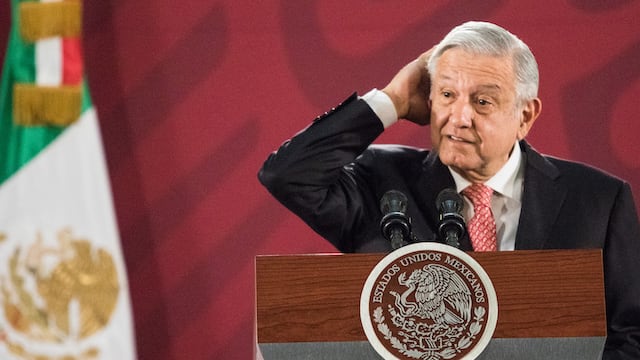 AMLO en mañanera del 19 de noviembre de 2019. El presidente invitó a conmemorar la Revolución Mexicana