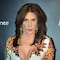 ¿Qué pasa con Rebecca Jones? La actriz es hospitalizada tras rumores de que le regresó el cáncer