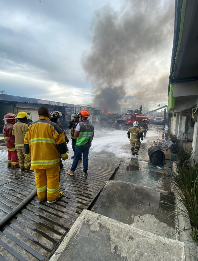 Incendio en San Vicente Chicoloapan, Edomex