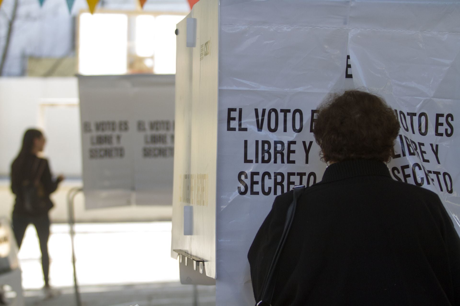 Votación en urna