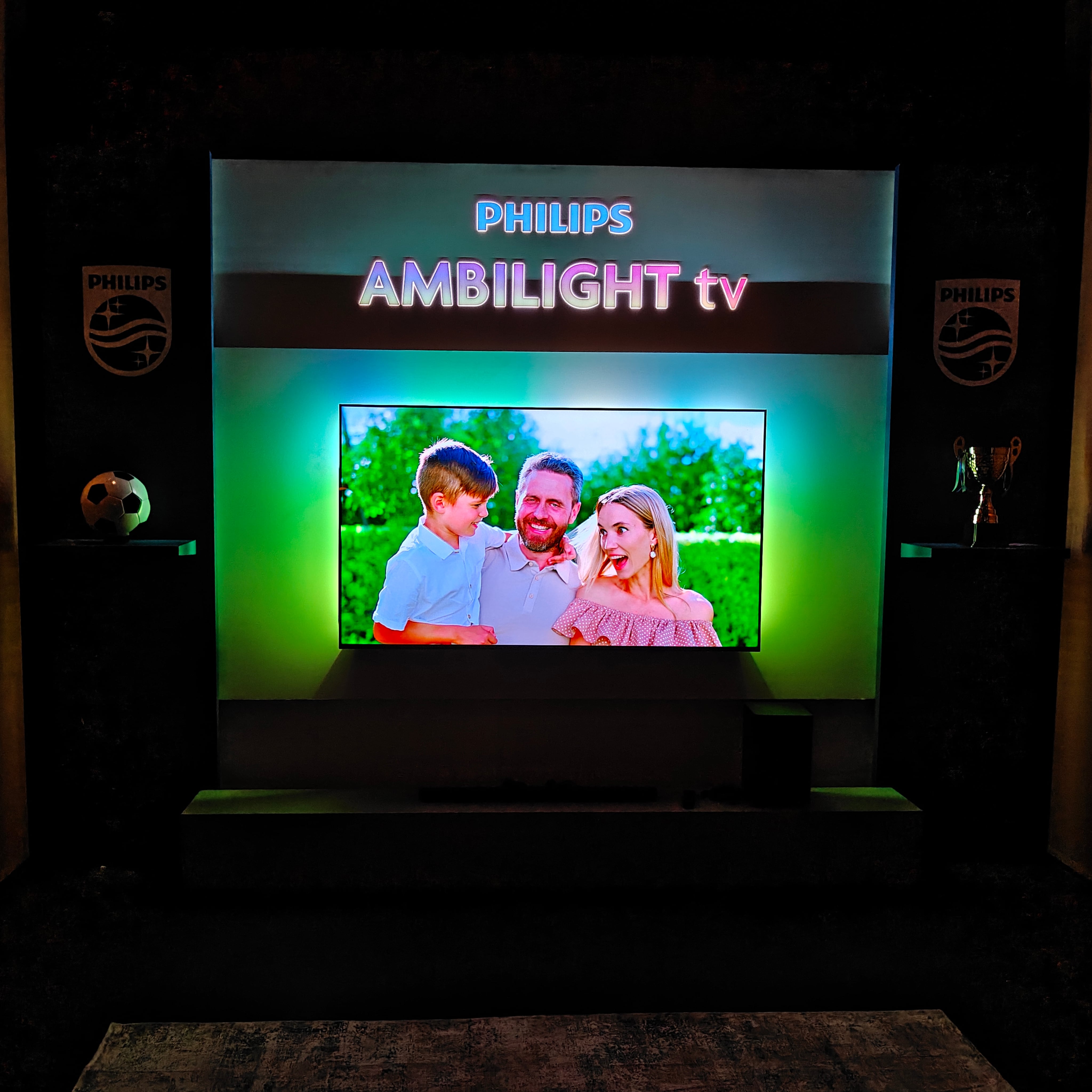 La Philips Ambilight Roku TV lleva la experiencia inmersiva a otro nivel