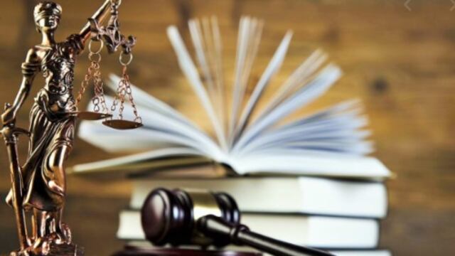 El concepto de justicia transicional ha sido utilizado desde la década de los noventa