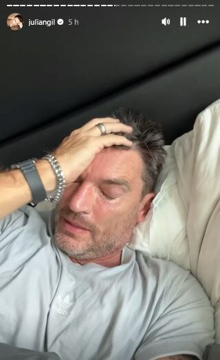 Julián Gil tuvo una pesadilla con el autógrafo de Lionel Messi 'la Pulga'.