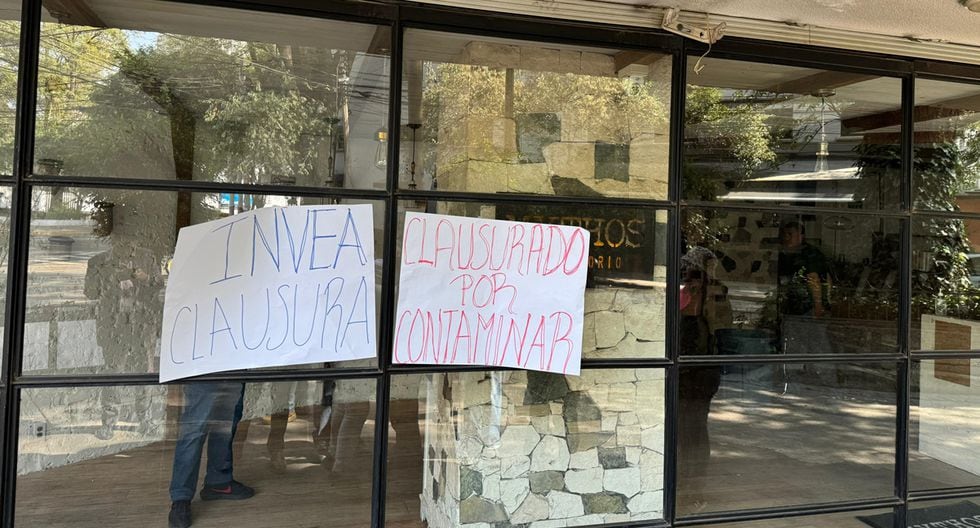 Vecinos piden clausura de Bar Mythos Polanco