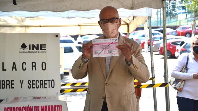 Dante Delgado anula su voto en consulta de revocación de mandato